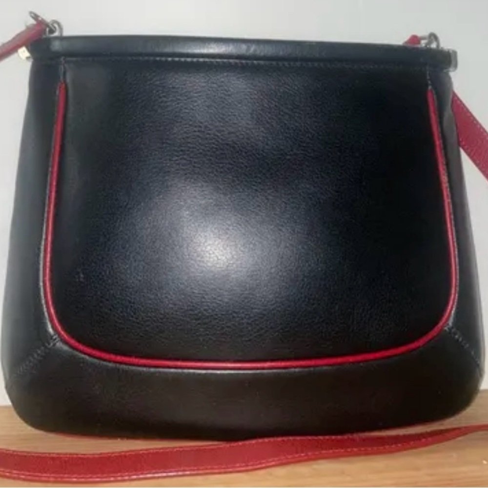 Vintage Lancel bag — French elegance — rare find  — great condition